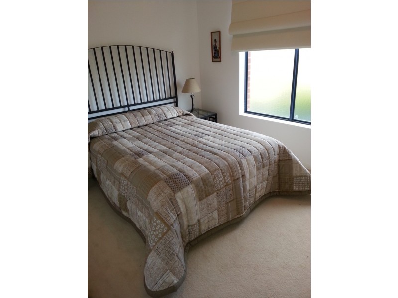 2/213 Findon Road, Findon SA 5023