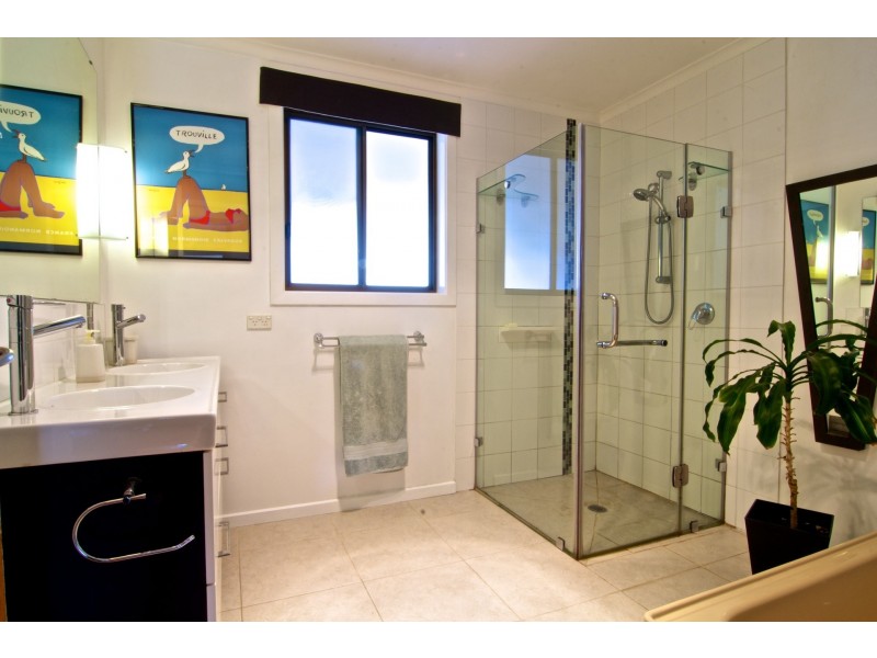 24 Sawmill Road, Castlemaine VIC 3450