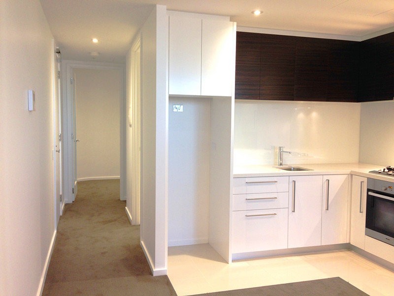 2711 /9 Power Street, Southbank VIC 3006