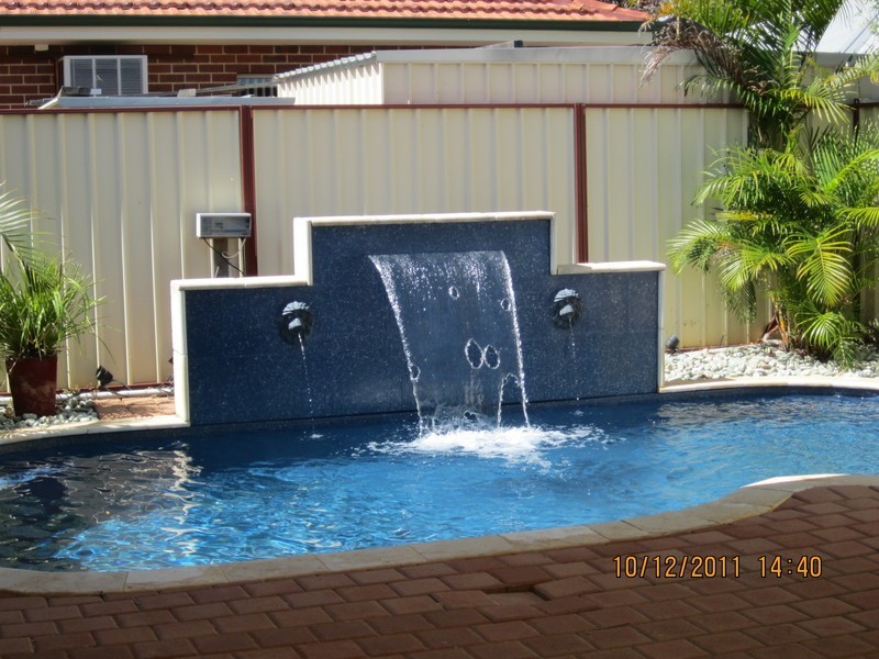 5 Seaton Court, South Guildford WA 6055