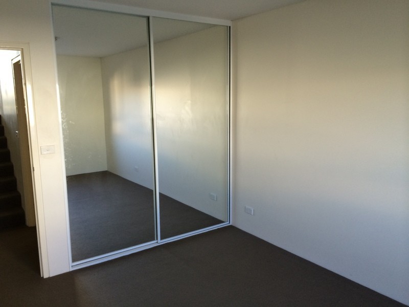 2302/25 Beresford Street, Newcastle West NSW 2302