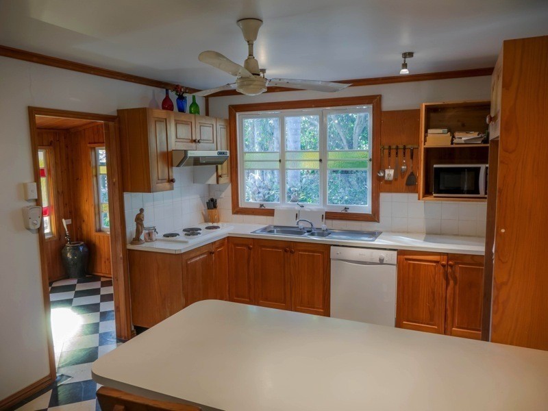 397 Hawkesbury Road, Anstead QLD 4070