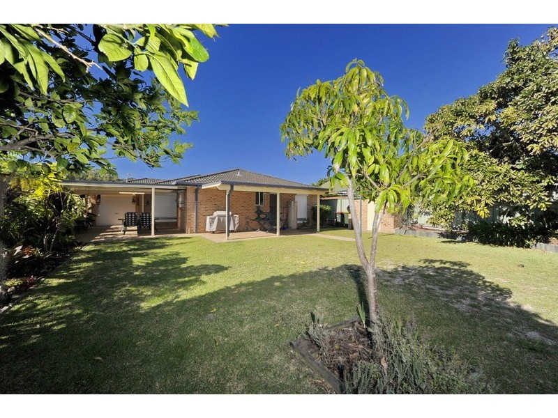 11 Lantry Pl, Anna Bay NSW 2316