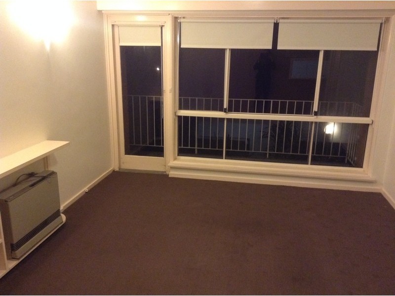15/21-23 Tiuna Grove, Elwood VIC 3184