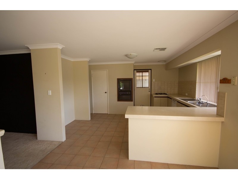 11 Leven Rise, Kinross WA 6028