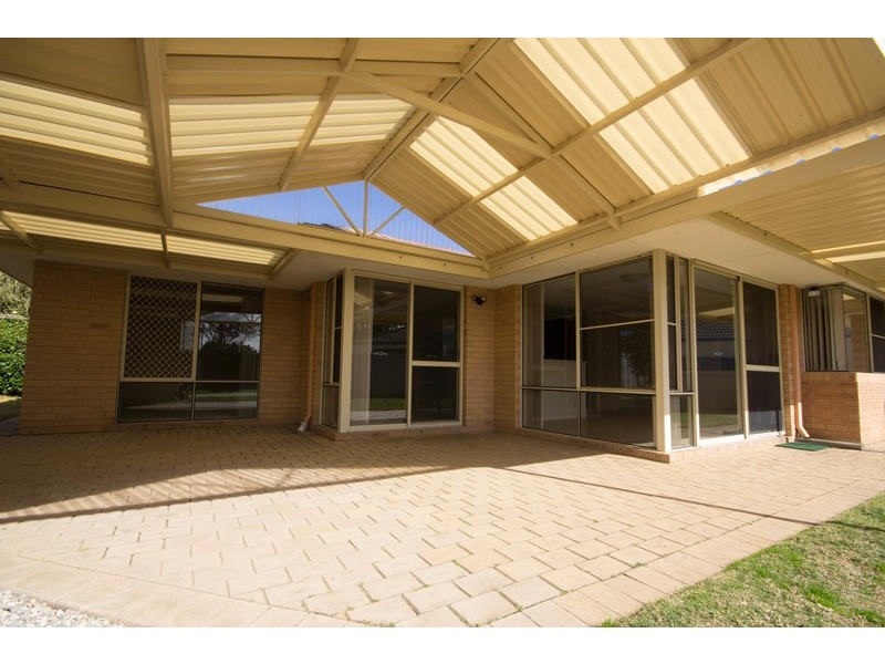 11 Leven Rise, Kinross WA 6028