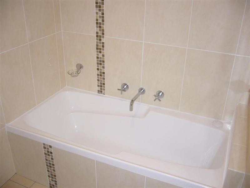 28 Vauxhall Pl, Ingleburn NSW 2565