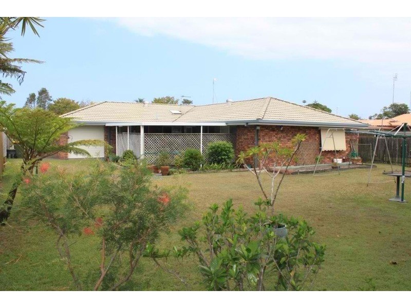15 Royal Drive, Pottsville NSW 2489