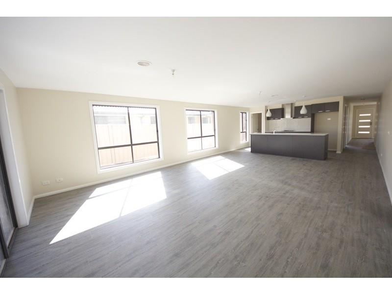 7 Viewhill Road, Kilmore VIC 3764