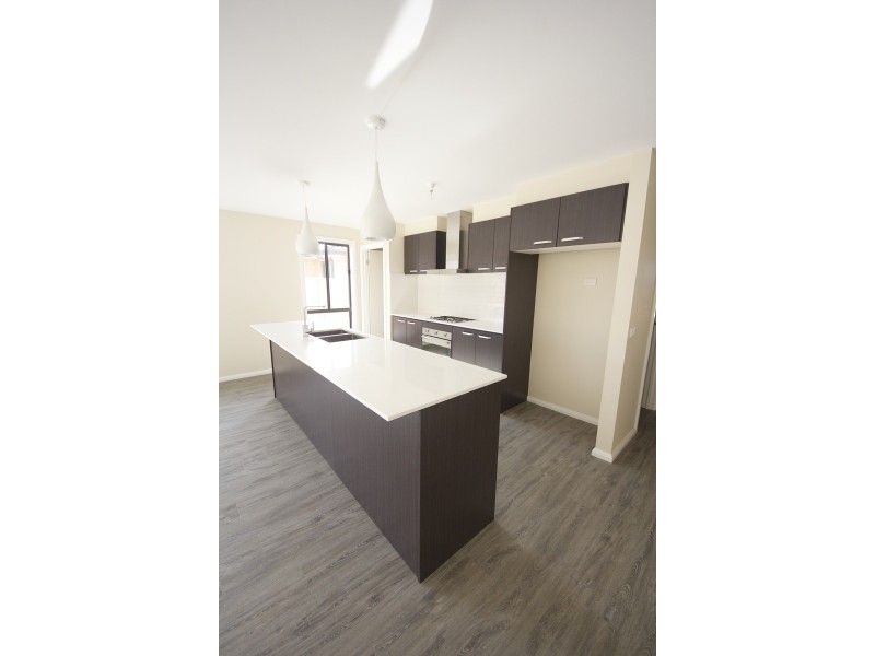 7 Viewhill Road, Kilmore VIC 3764