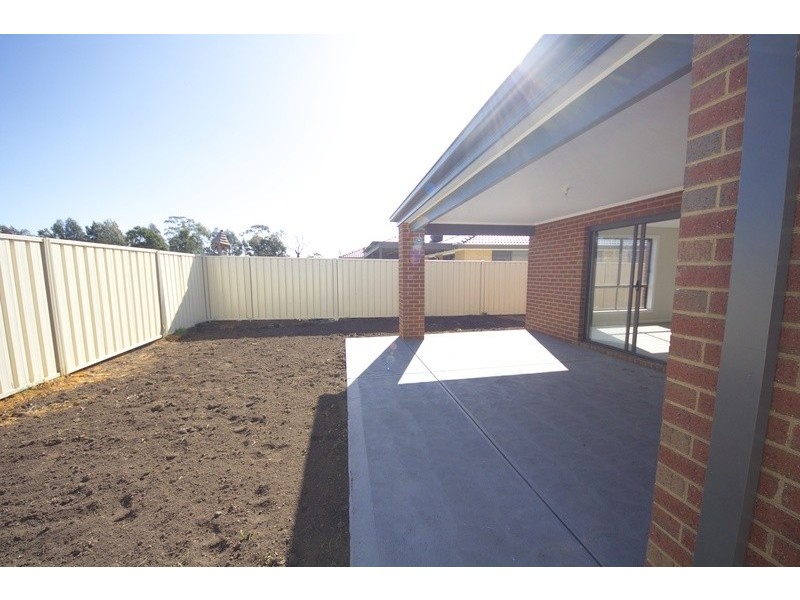 7 Viewhill Road, Kilmore VIC 3764