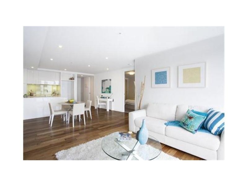 913/101 Bay Street, Port Melbourne VIC 3207