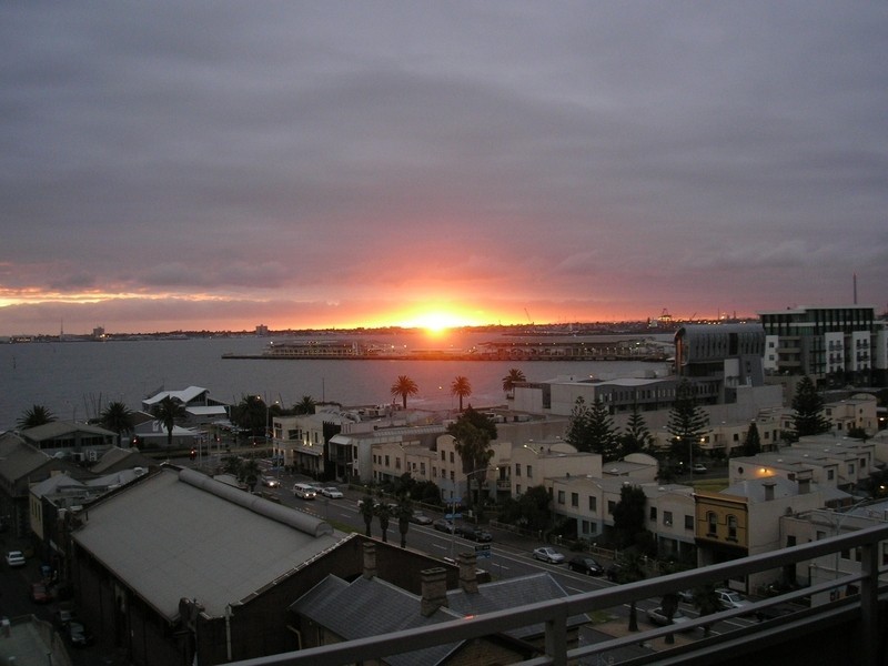 804C/142 Rouse Street, Port Melbourne VIC 3207