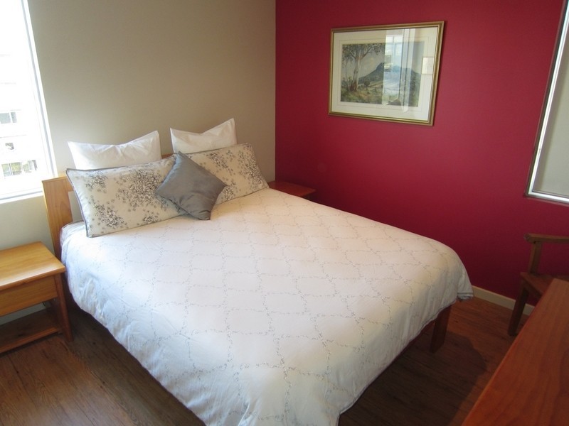 804C/142 Rouse Street, Port Melbourne VIC 3207