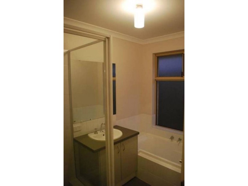 8 Clew Way, Jindalee WA 6036