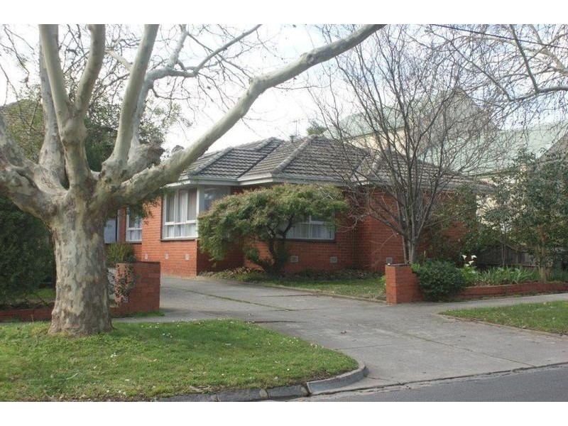 2/17 Fellows Street, Mitcham VIC 3132