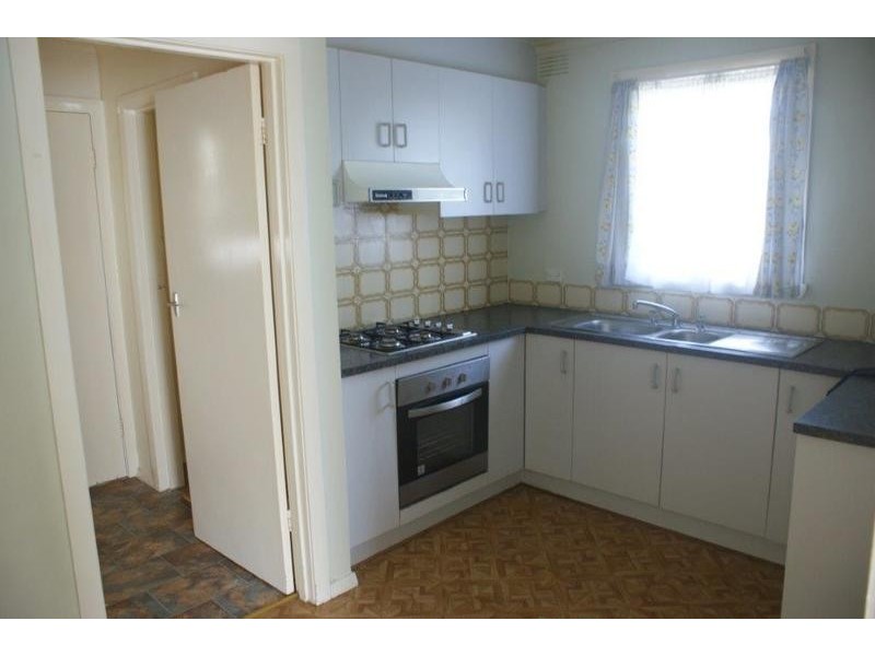 2/17 Fellows Street, Mitcham VIC 3132