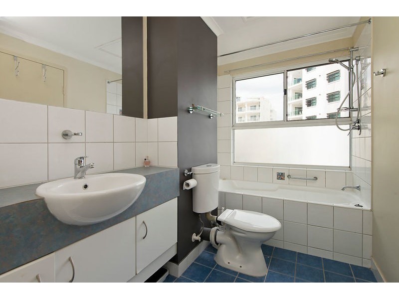 20/28 Woods Street, Darwin NT 0800