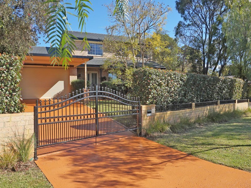73 Greendale Road, Wallacia NSW 2745