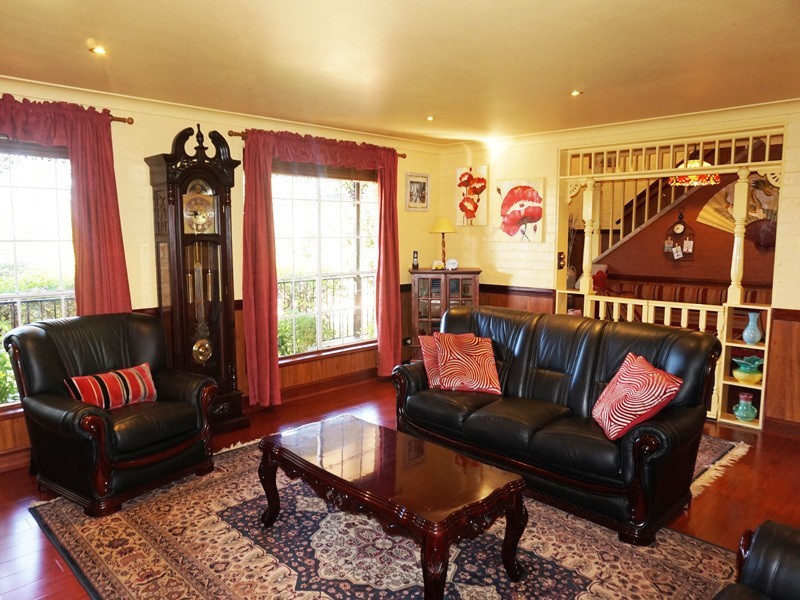 73 Greendale Road, Wallacia NSW 2745