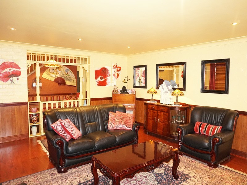 73 Greendale Road, Wallacia NSW 2745