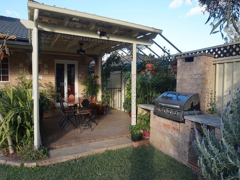 73 Greendale Road, Wallacia NSW 2745