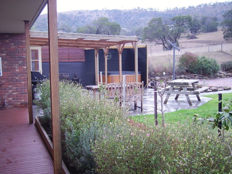 8 Tianari Drive, Honeywood TAS 7017