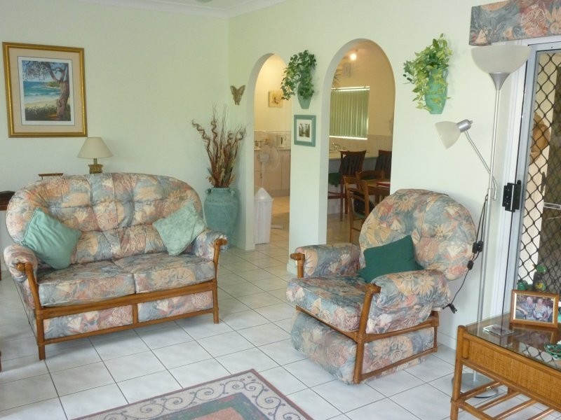 9 Capri Close, Kewarra Beach QLD 4879