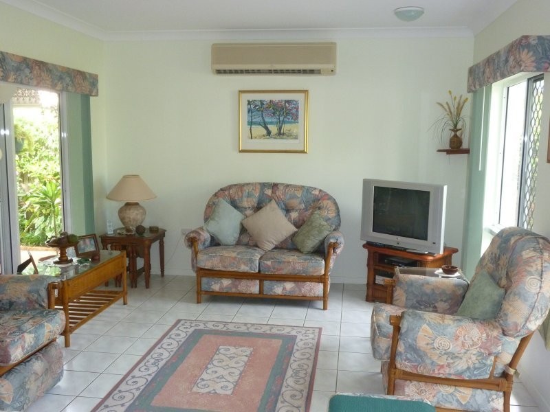 9 Capri Close, Kewarra Beach QLD 4879