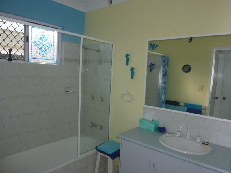 9 Capri Close, Kewarra Beach QLD 4879
