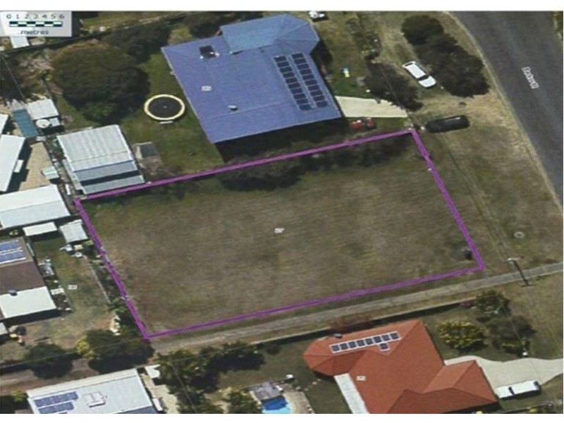 27 Barker Street, Point Vernon QLD 4655