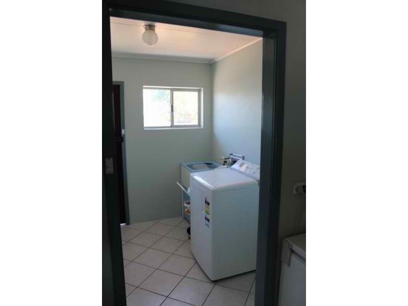 9 Epsilon Avenue, Sunset QLD 4825