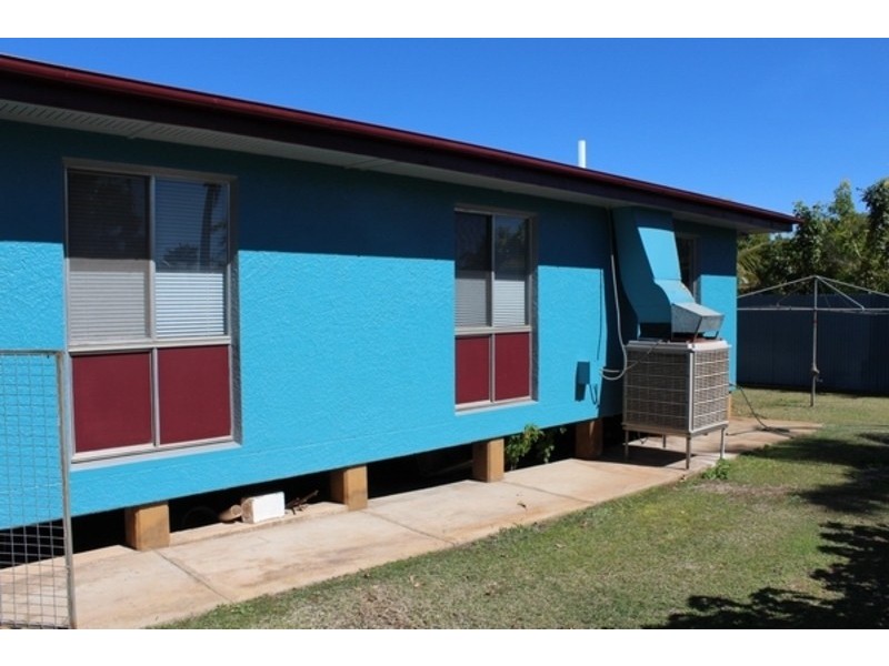 9 Epsilon Avenue, Sunset QLD 4825