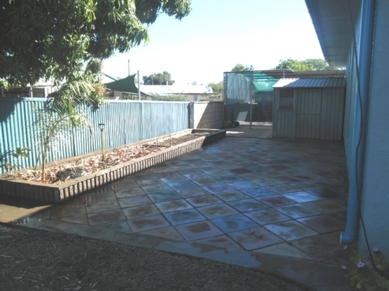 9 Epsilon Avenue, Sunset QLD 4825