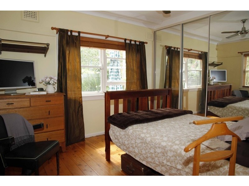 13  Prince Edward Rd, Seaforth NSW 2092