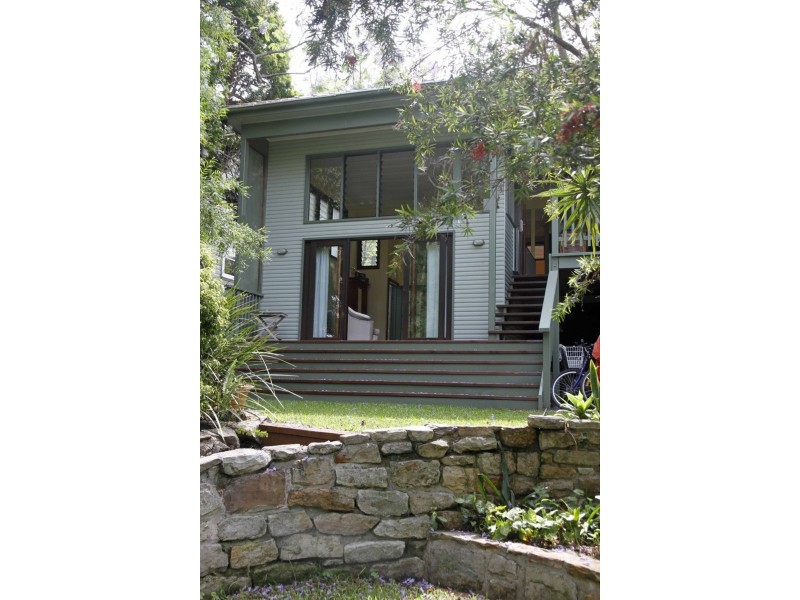 13  Prince Edward Rd, Seaforth NSW 2092