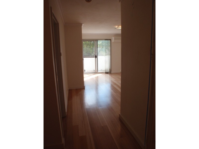 8/75  Herdsman Parade, Wembley WA 6014