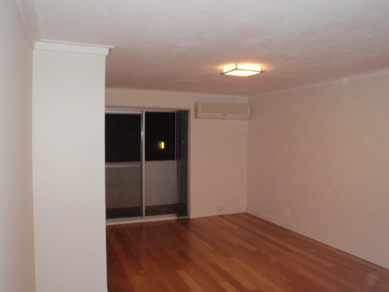 8/75  Herdsman Parade, Wembley WA 6014