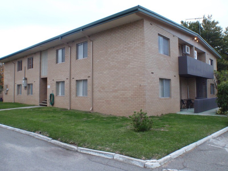 8/75  Herdsman Parade, Wembley WA 6014