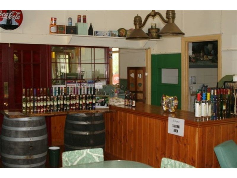 16 Mornington-Tyabb Rd, Tyabb VIC 3913