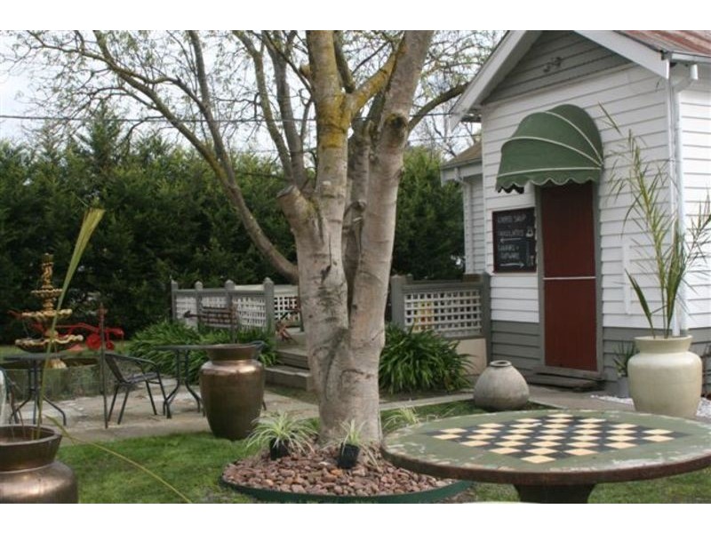 16 Mornington-Tyabb Rd, Tyabb VIC 3913