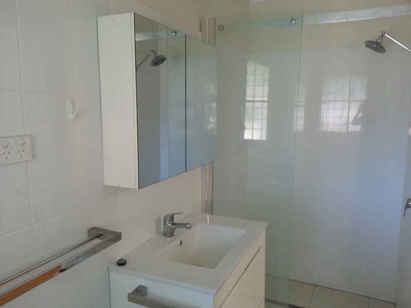 2/50 Moore Street, Morningside QLD 4170