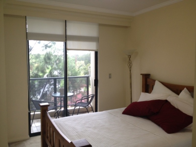 2 Dolphin Close, Chiswick NSW 2046