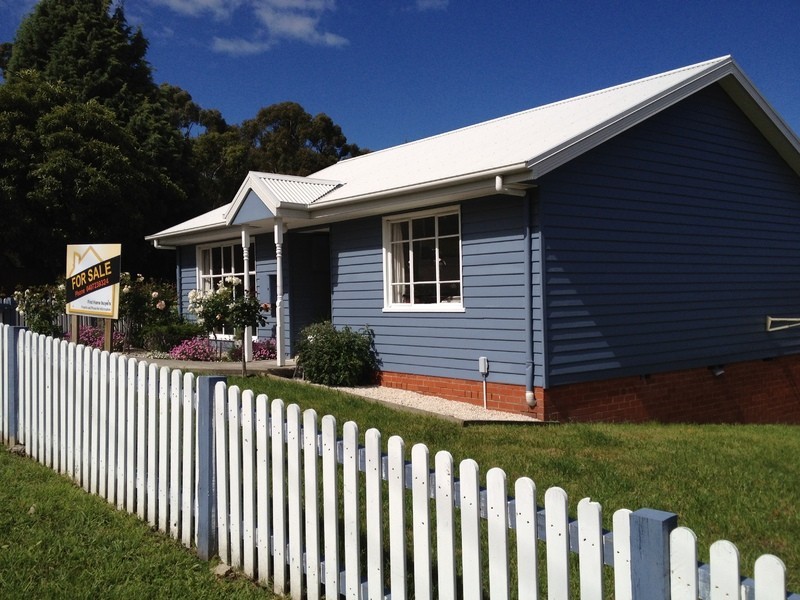 140B Roslyn Avenue, Blackmans Bay TAS 7052