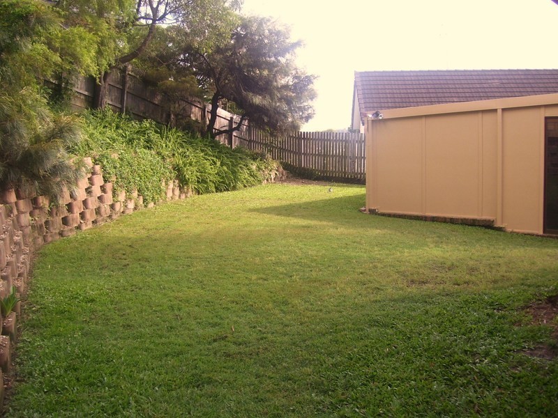 34 Paddington Drive, Carrara QLD 4211