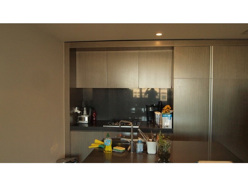 2212/50 Albert Road, South Melbourne VIC 3205