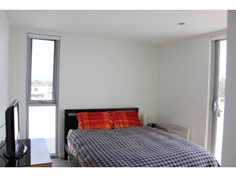 44/17 Eucalyptus Drive, Maidstone VIC 3012