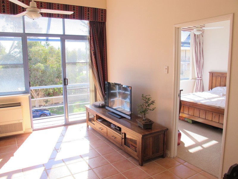 13/330 South Terrace, South Fremantle WA 6162