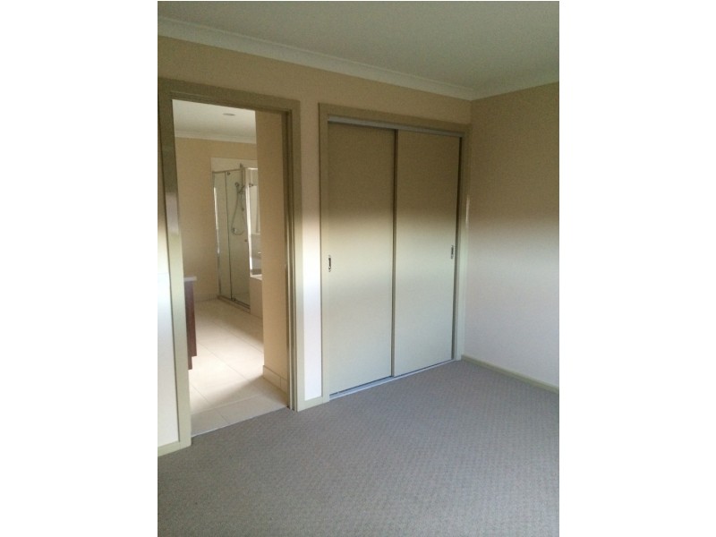 7 Kosa Avenue, Sunshine West VIC 3020