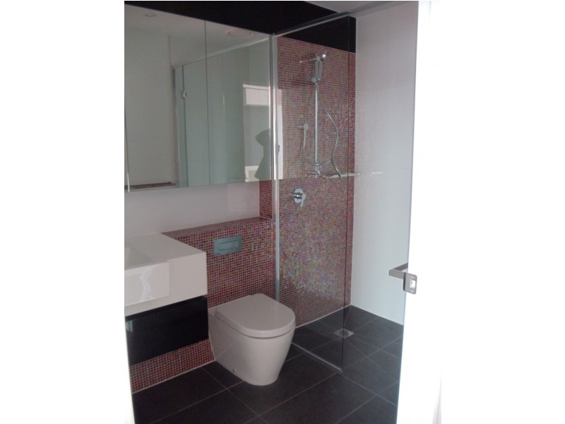 S2103/241 Harbour Esplanade, Docklands VIC 3008